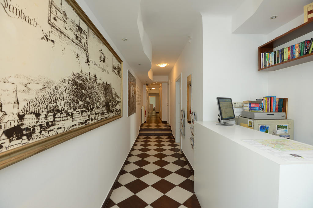 Guest house Viva 2*